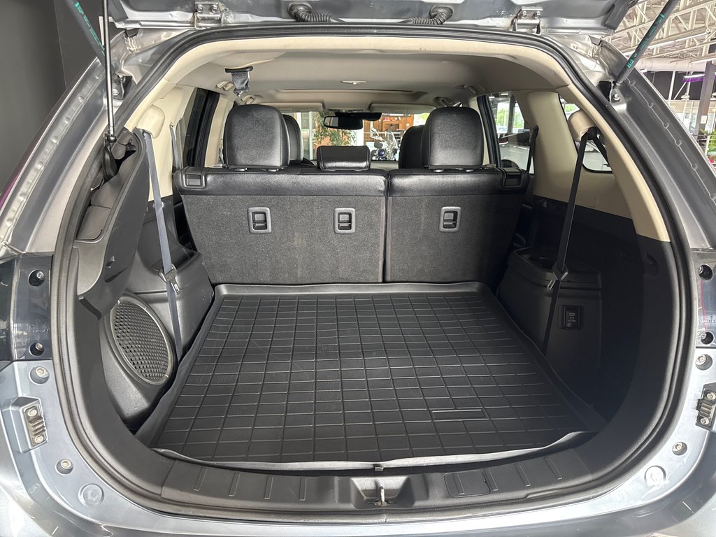 2017 Mitsubishi Outlander GT S-AWD in Saint-Jean-Sur-Richelieu, Quebec - 8 - w1024h768px