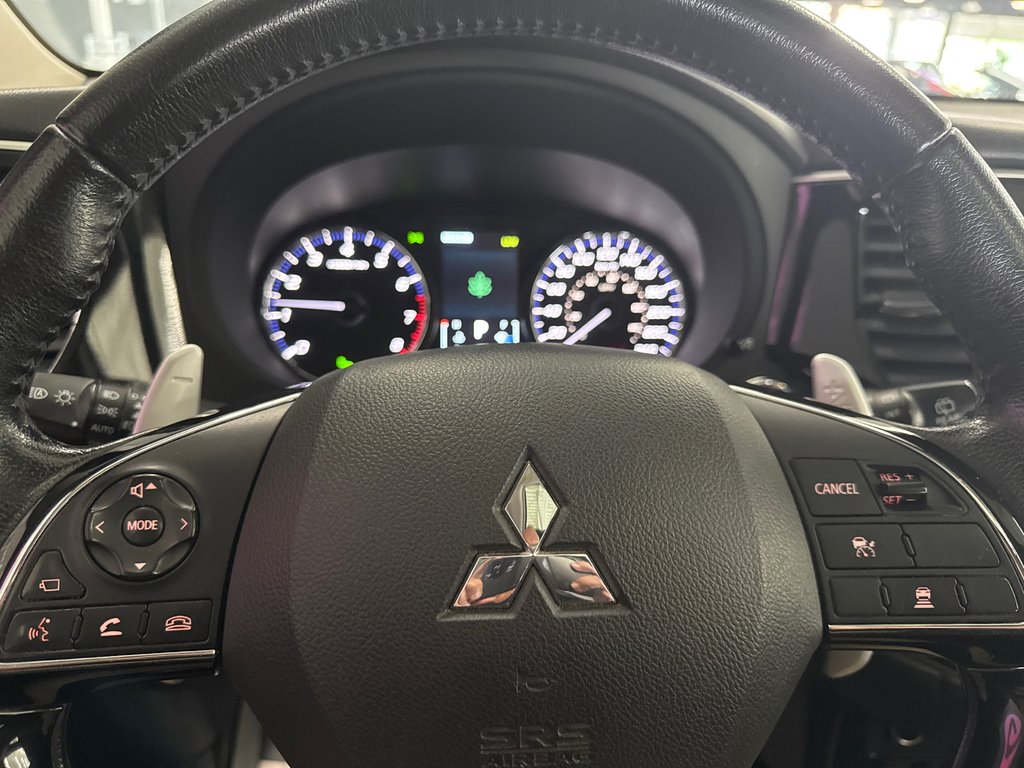 2017 Mitsubishi Outlander GT S-AWD in Saint-Jean-Sur-Richelieu, Quebec - 14 - w1024h768px
