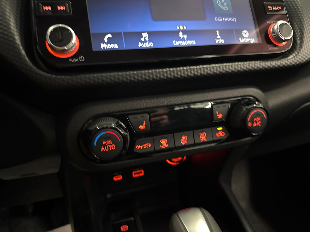 2025 Nissan Kicks Play SV in Saint-Jean-Sur-Richelieu, Quebec - 17 - w1024h768px