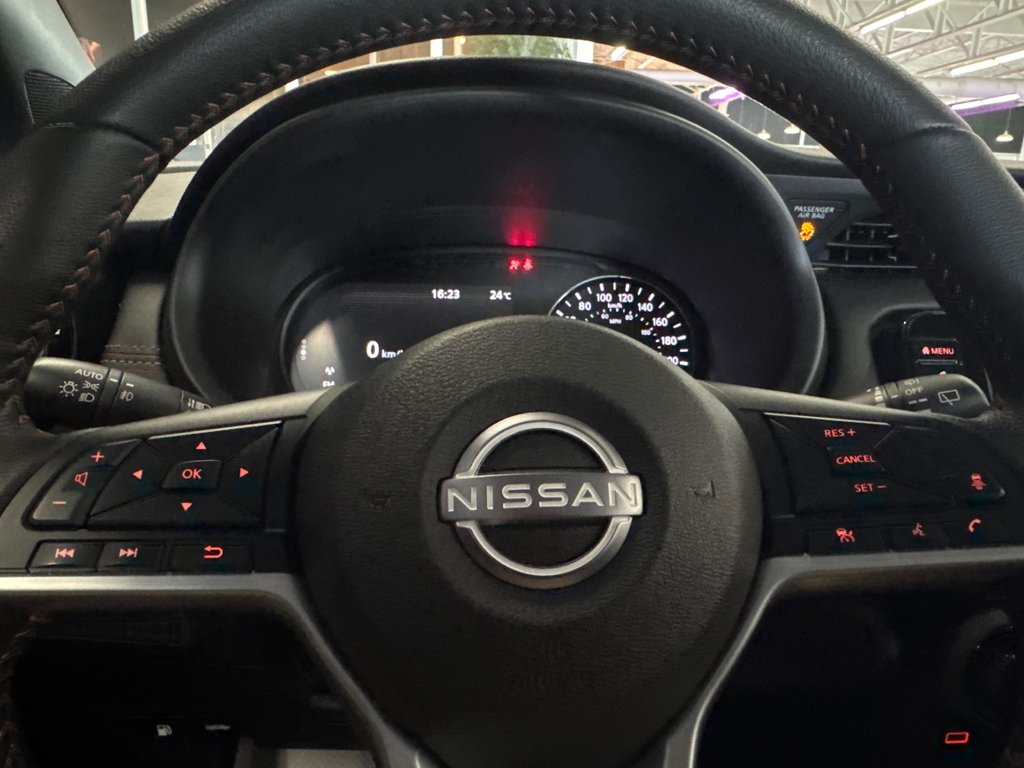 Nissan Kicks SR 2023 à Saint-Jean-Sur-Richelieu, Québec - 10 - w1024h768px