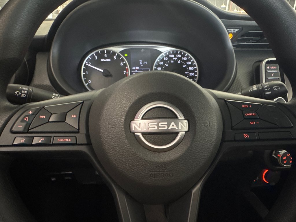 Nissan Kicks S 2024 à Saint-Jean-Sur-Richelieu, Québec - 11 - w1024h768px