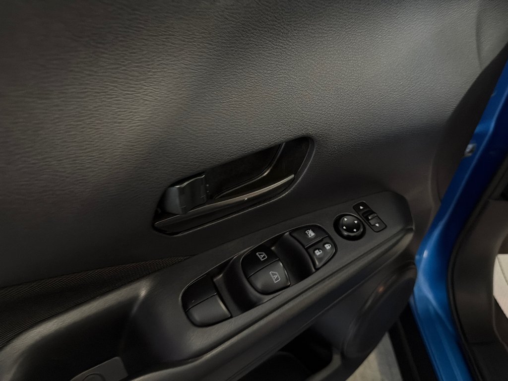 2024 Nissan Kicks S in Saint-Jean-Sur-Richelieu, Quebec - 11 - w1024h768px
