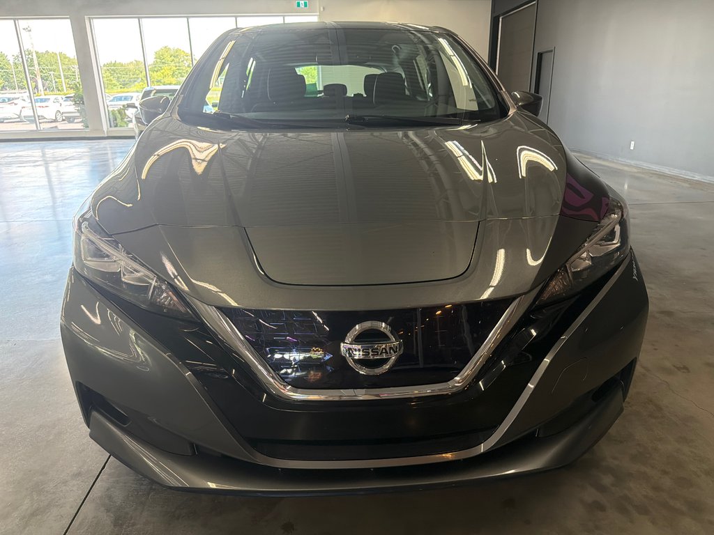 Nissan LEAF SV PLUS 2020 à Saint-Jean-Sur-Richelieu, Québec - 3 - w1024h768px