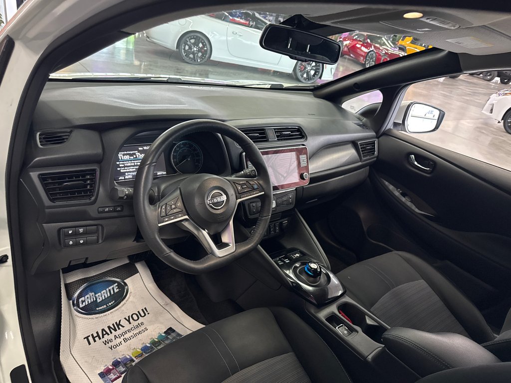 2023 Nissan LEAF SV in Saint-Jean-Sur-Richelieu, Quebec - 11 - w1024h768px