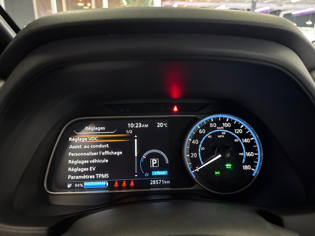 2023 Nissan LEAF SV in Saint-Jean-Sur-Richelieu, Quebec - 16 - w1024h768px