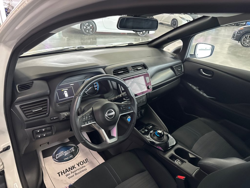 Nissan LEAF SV 2023 à Saint-Jean-Sur-Richelieu, Québec - 10 - w1024h768px