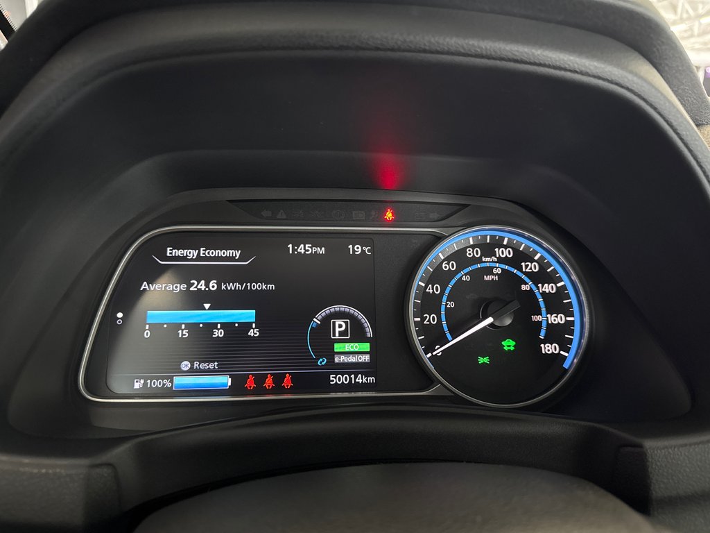 Nissan LEAF SV 2023 à Saint-Jean-Sur-Richelieu, Québec - 15 - w1024h768px