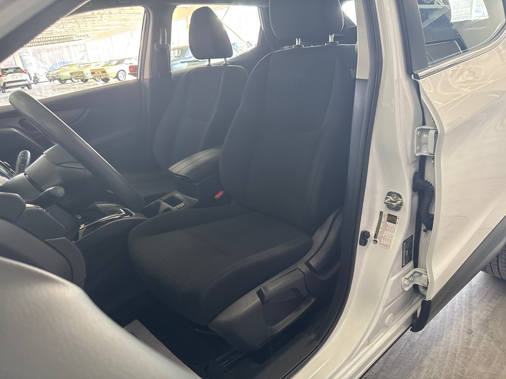 2023 Nissan Qashqai S in Saint-Jean-Sur-Richelieu, Quebec - 9 - w1024h768px