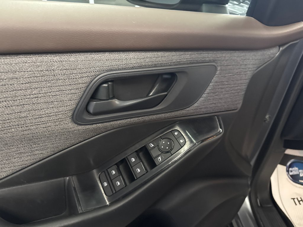 2023 Nissan Rogue S in Saint-Jean-Sur-Richelieu, Quebec - 11 - w1024h768px