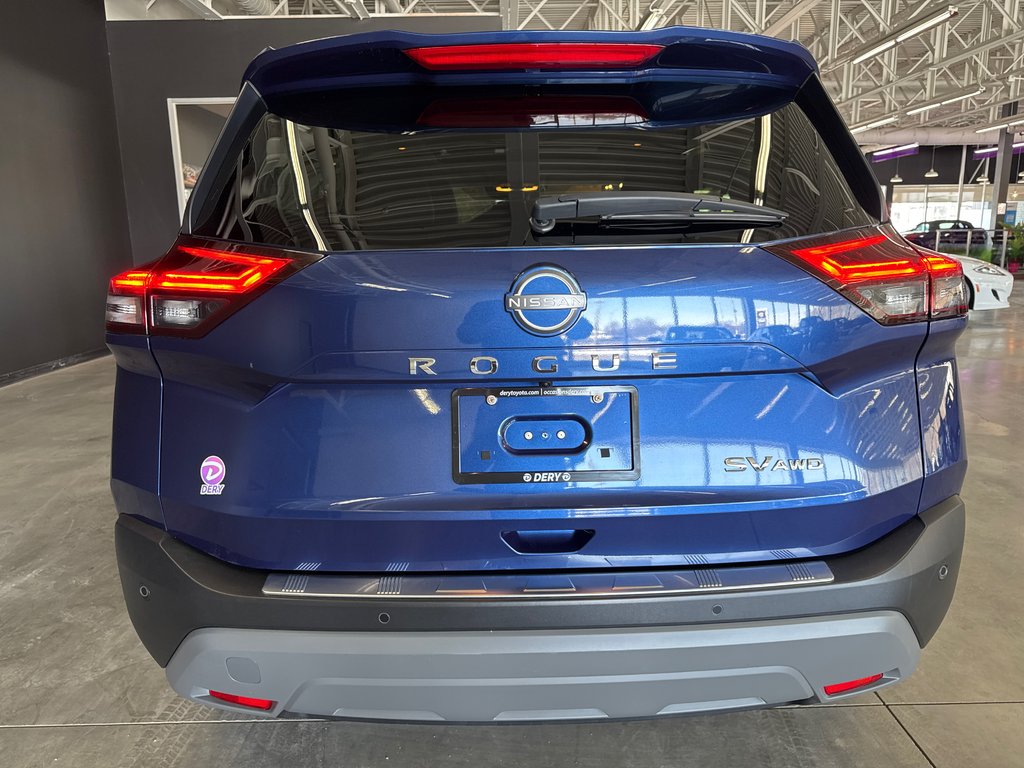 Nissan Rogue SV 2023 à Saint-Jean-Sur-Richelieu, Québec - 7 - w1024h768px