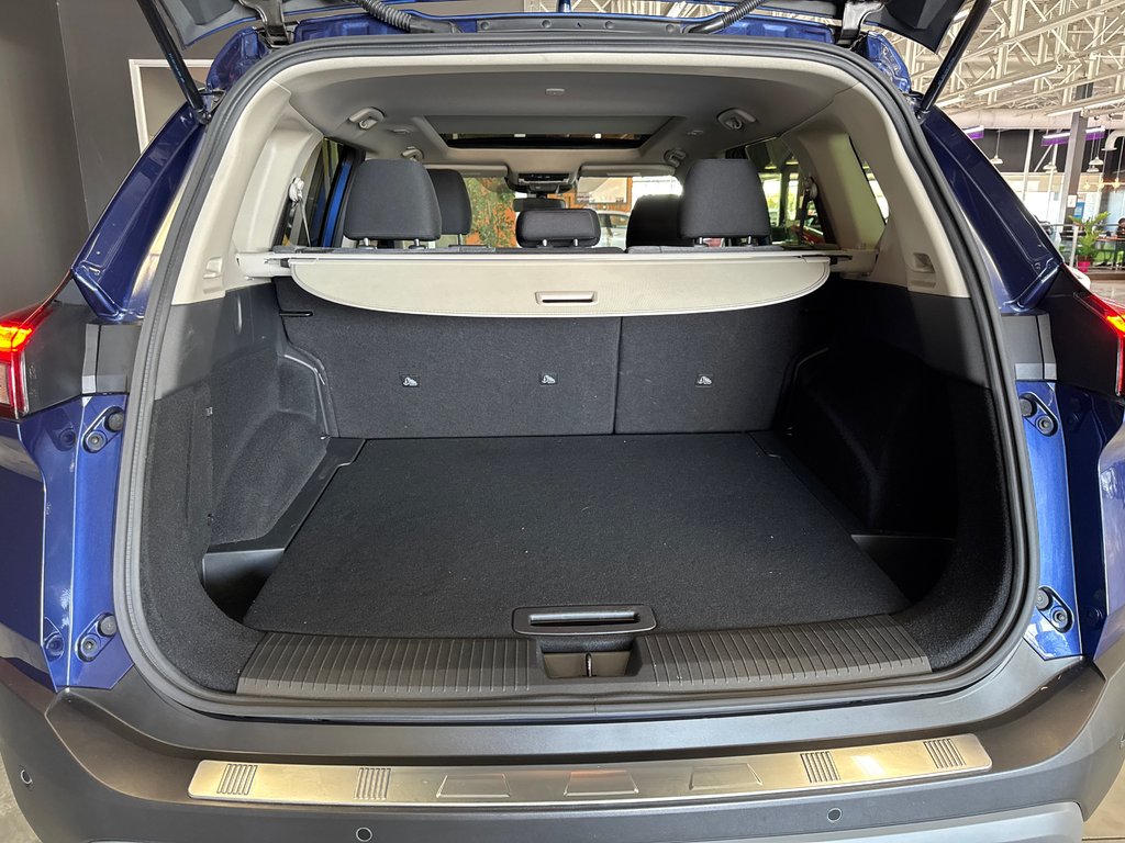 Nissan Rogue SV 2023 à Saint-Jean-Sur-Richelieu, Québec - 8 - w1024h768px