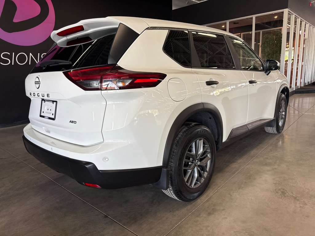 2024 Nissan Rogue S in Saint-Jean-Sur-Richelieu, Quebec - 4 - w1024h768px
