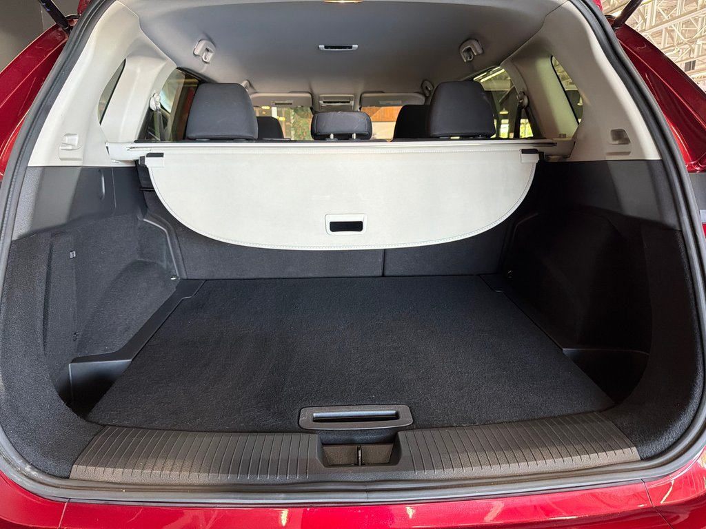 2024 Nissan Rogue S in Saint-Jean-Sur-Richelieu, Quebec - 7 - w1024h768px