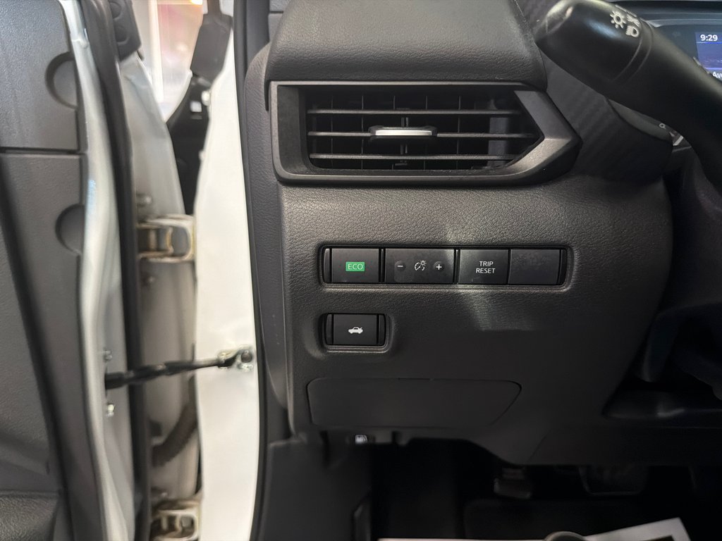 Nissan Sentra S PLUS 2024 à Saint-Jean-Sur-Richelieu, Québec - 10 - w1024h768px
