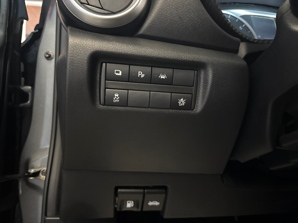 2023 Nissan Versa S in Saint-Jean-Sur-Richelieu, Quebec - 15 - w1024h768px