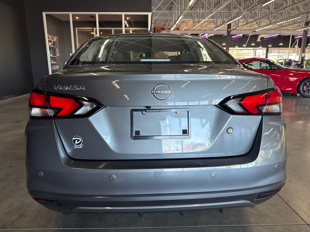 2023 Nissan Versa S in Saint-Jean-Sur-Richelieu, Quebec - 6 - w1024h768px