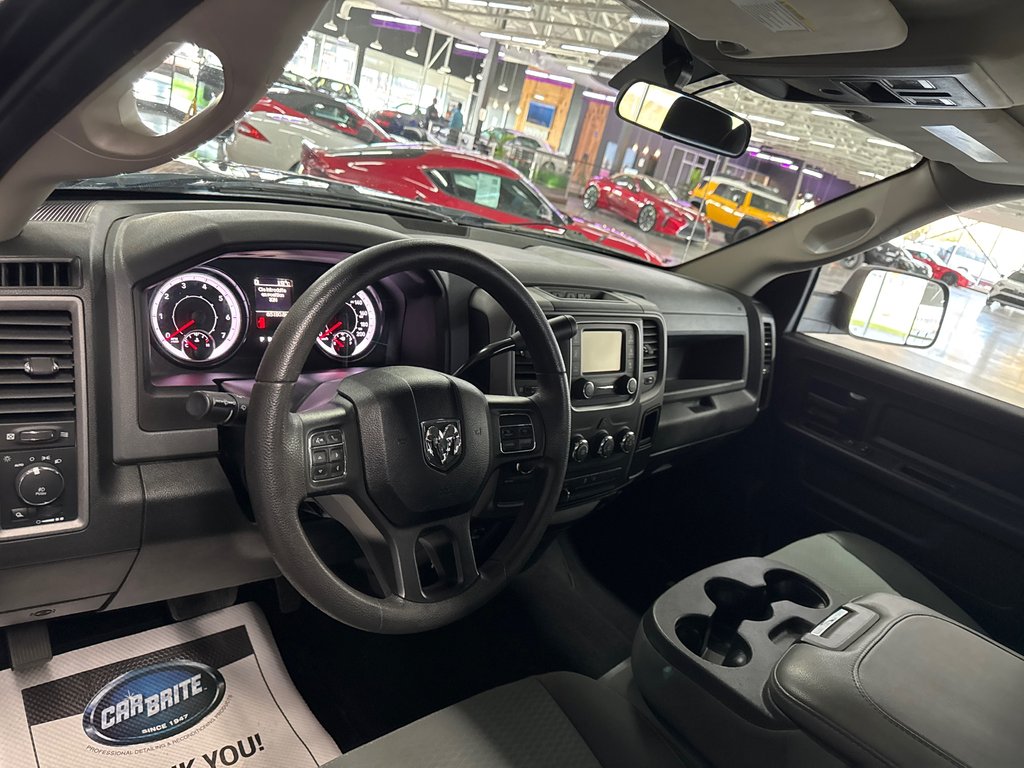 2018 Ram 1500 Express in Saint-Jean-Sur-Richelieu, Quebec - 12 - w1024h768px