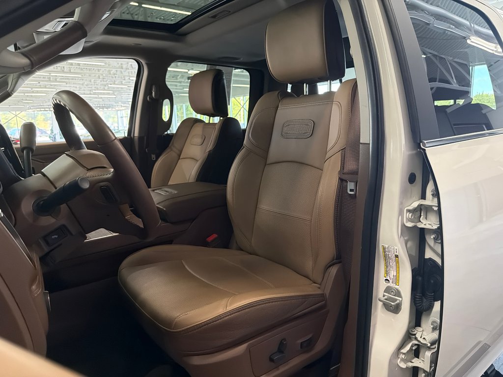 2025 Ram 3500 Limited Longhorn in Saint-Jean-Sur-Richelieu, Quebec - 12 - w1024h768px