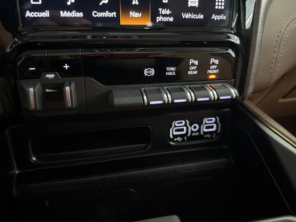 2025 Ram 3500 Limited Longhorn in Saint-Jean-Sur-Richelieu, Quebec - 20 - w1024h768px
