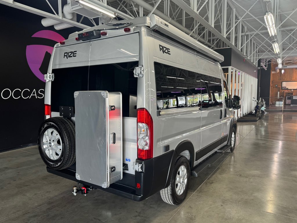 2023 Ram ProMaster 2500 Cargo Van THOR RIZE 18G SKYBUNK in Saint-Jean-Sur-Richelieu, Quebec - 8 - w1024h768px