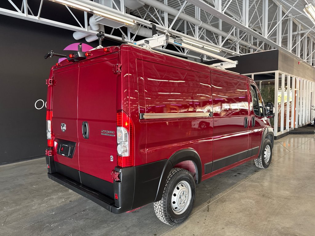 Ram ProMaster Cargo Van 2500 2023 à Saint-Jean-Sur-Richelieu, Québec - 7 - w1024h768px
