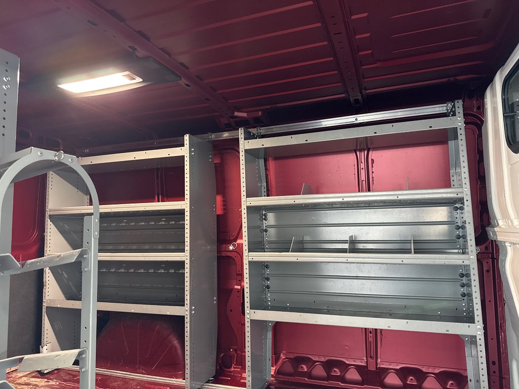 Ram ProMaster Cargo Van 2500 2023 à Saint-Jean-Sur-Richelieu, Québec - 6 - w1024h768px