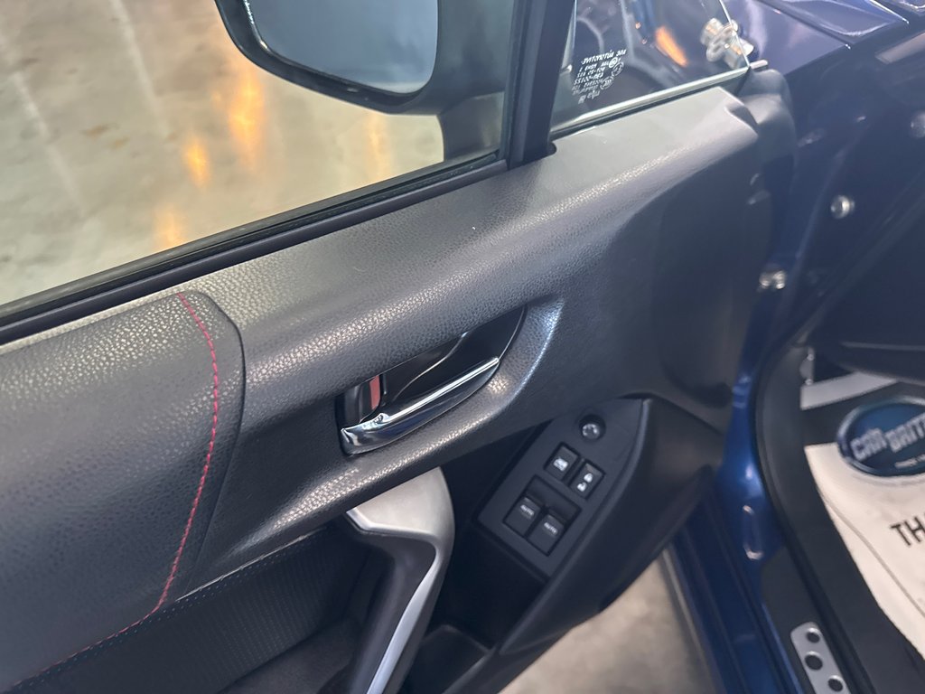 Scion FR-S  2013 à Saint-Jean-Sur-Richelieu, Québec - 10 - w1024h768px