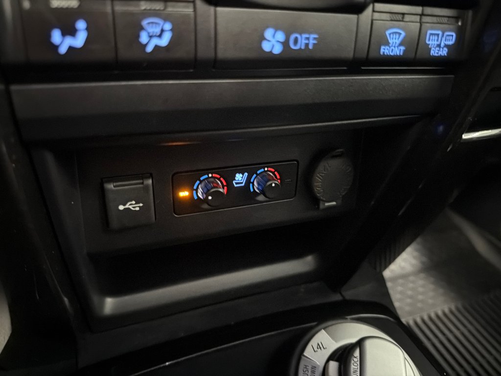 Toyota 4Runner LIMITED 2021 à Saint-Jean-Sur-Richelieu, Québec - 22 - w1024h768px