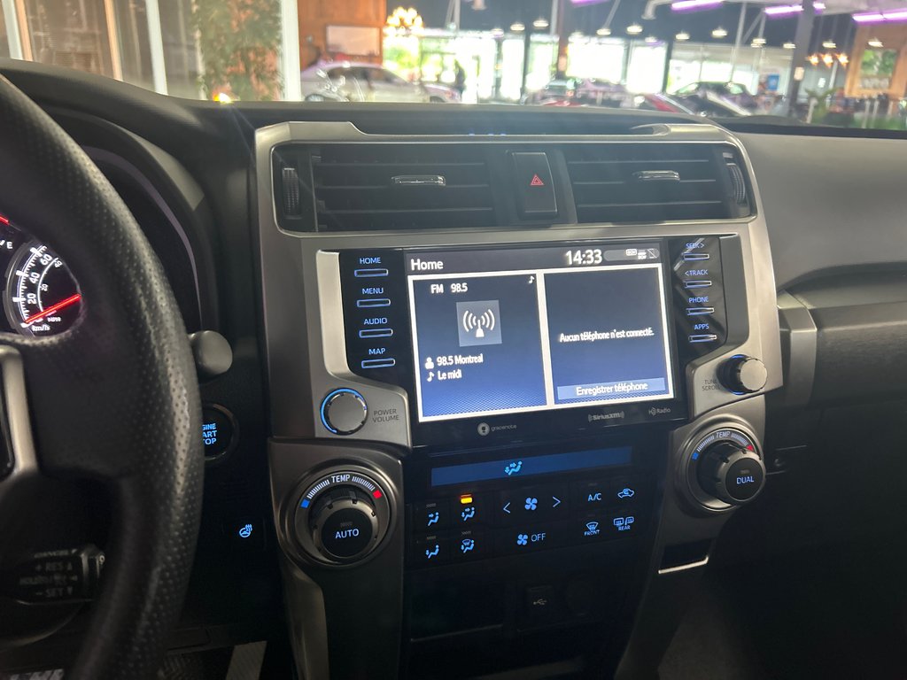 2024 Toyota 4Runner TRD SPORT in Saint-Jean-Sur-Richelieu, Quebec - 14 - w1024h768px