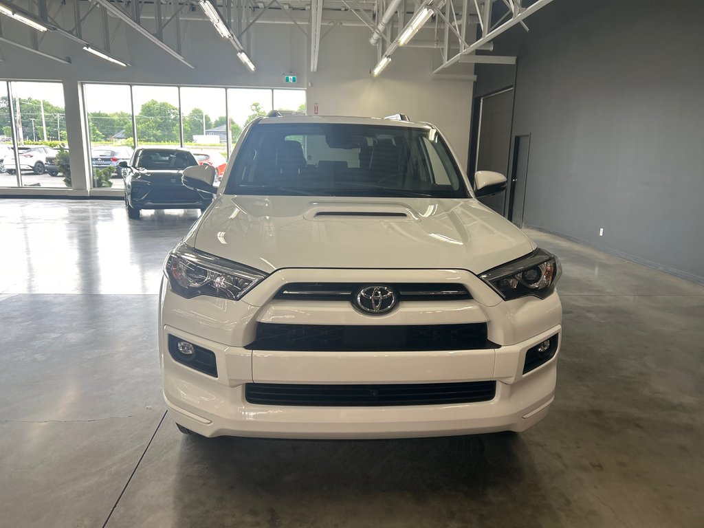 2024 Toyota 4Runner TRD SPORT in Saint-Jean-Sur-Richelieu, Quebec - 2 - w1024h768px