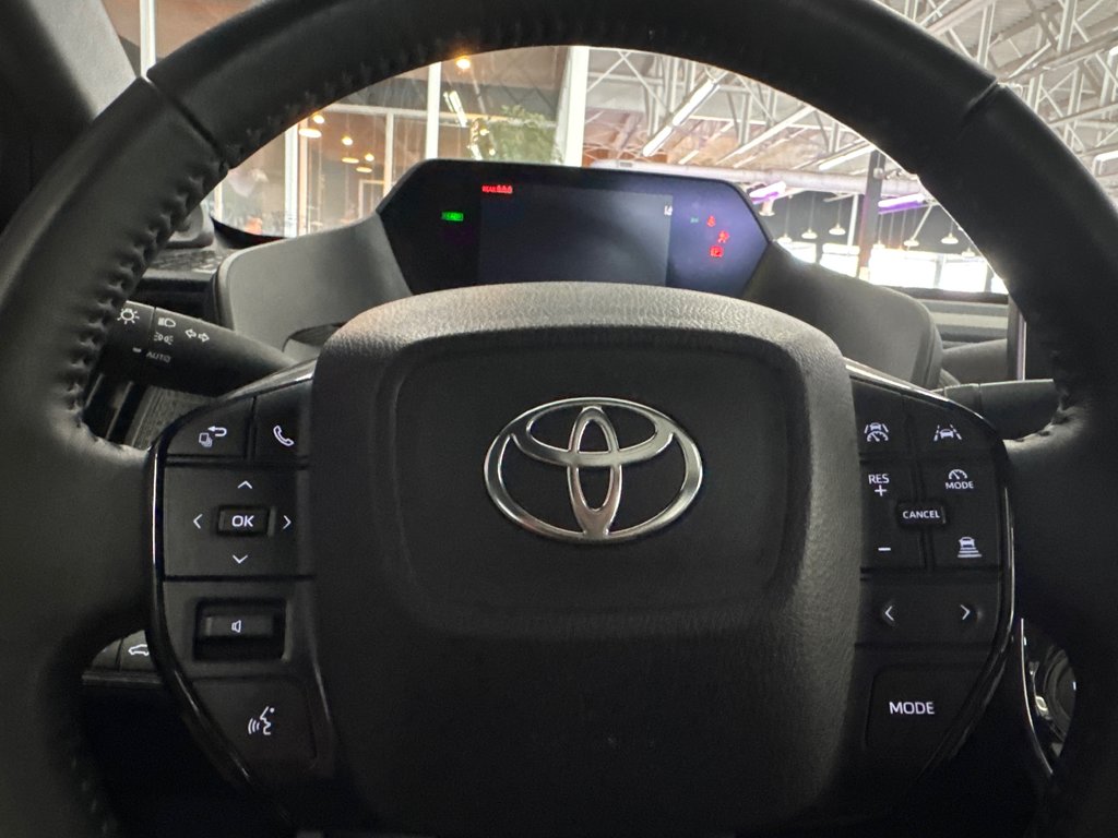 Toyota BZ4X XLE tech 2023 à Saint-Jean-Sur-Richelieu, Québec - 13 - w1024h768px