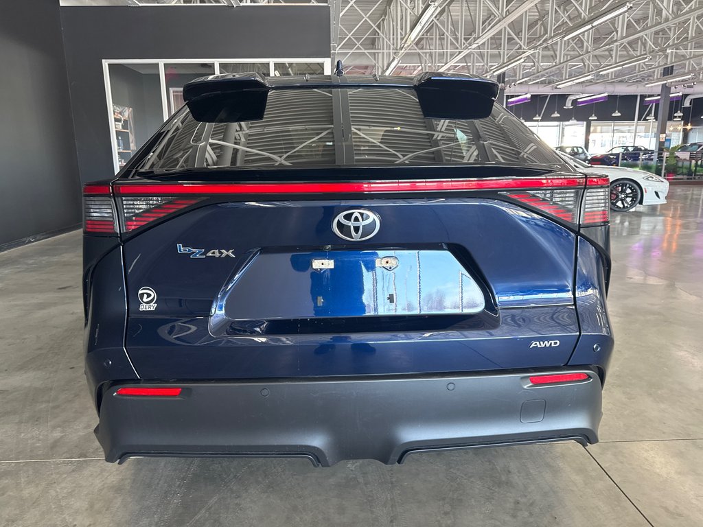 Toyota bZ4X XLE 2023 à Saint-Jean-Sur-Richelieu, Québec - 6 - w1024h768px