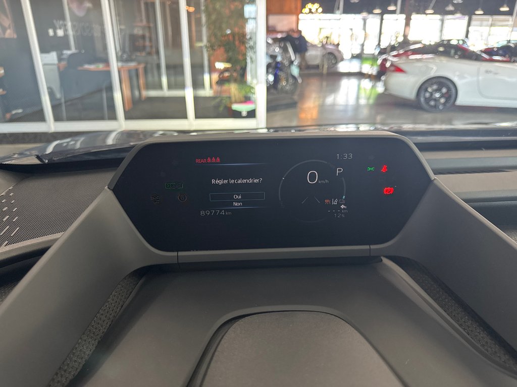 Toyota bZ4X XLE 2023 à Saint-Jean-Sur-Richelieu, Québec - 16 - w1024h768px