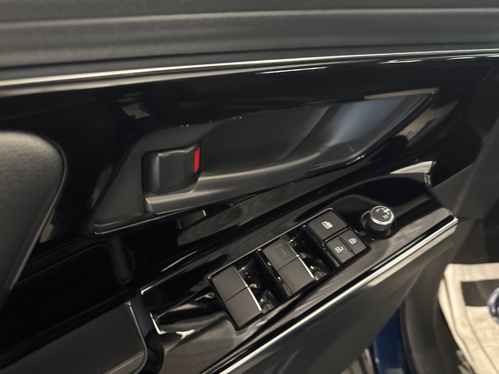 Toyota bZ4X XLE 2023 à Saint-Jean-Sur-Richelieu, Québec - 13 - w1024h768px