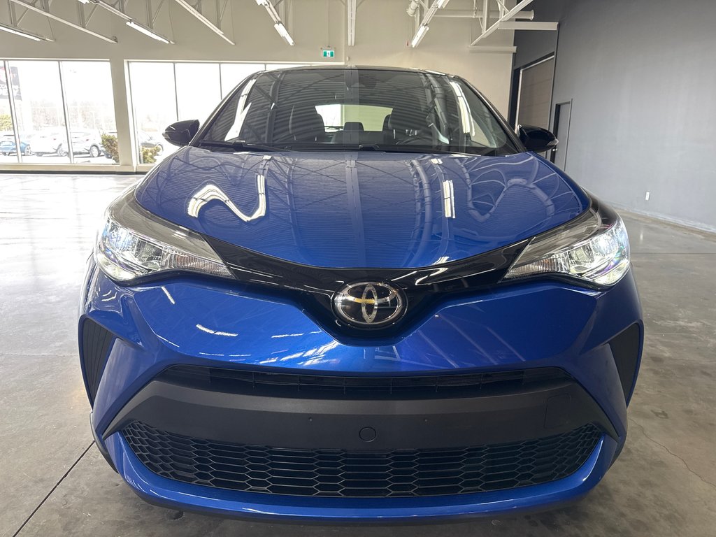 2021 Toyota C-HR XLE PREMIUM in Saint-Jean-Sur-Richelieu, Quebec - 3 - w1024h768px