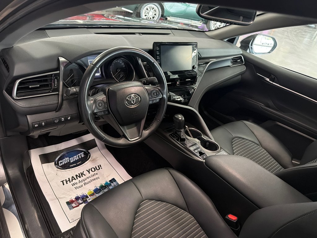 2022 Toyota Camry SE GROUPE AMÉLIORÉ in Saint-Jean-Sur-Richelieu, Quebec - 11 - w1024h768px