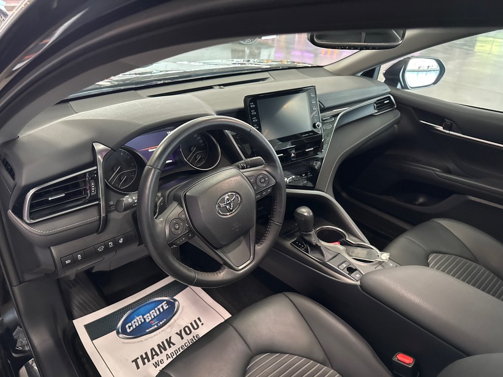 2023 Toyota Camry SE in Saint-Jean-Sur-Richelieu, Quebec - 11 - w1024h768px