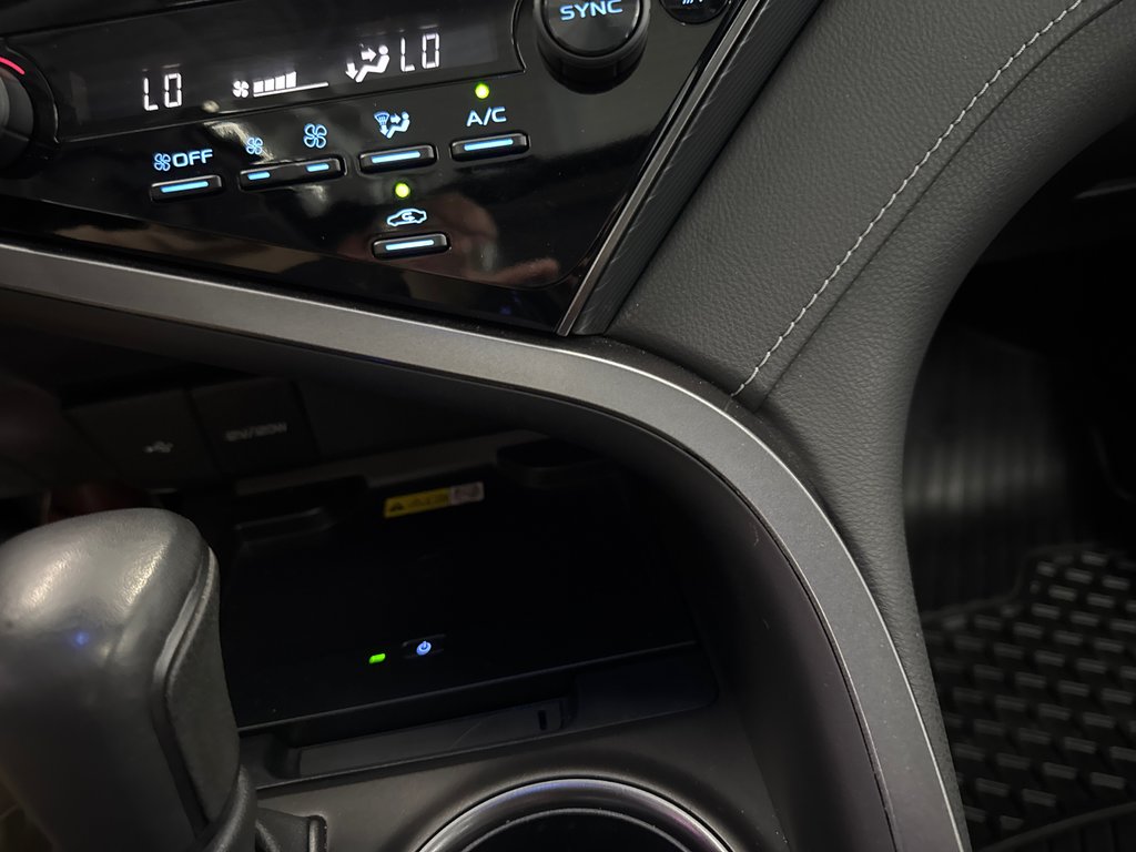 2023 Toyota Camry SE in Saint-Jean-Sur-Richelieu, Quebec - 20 - w1024h768px