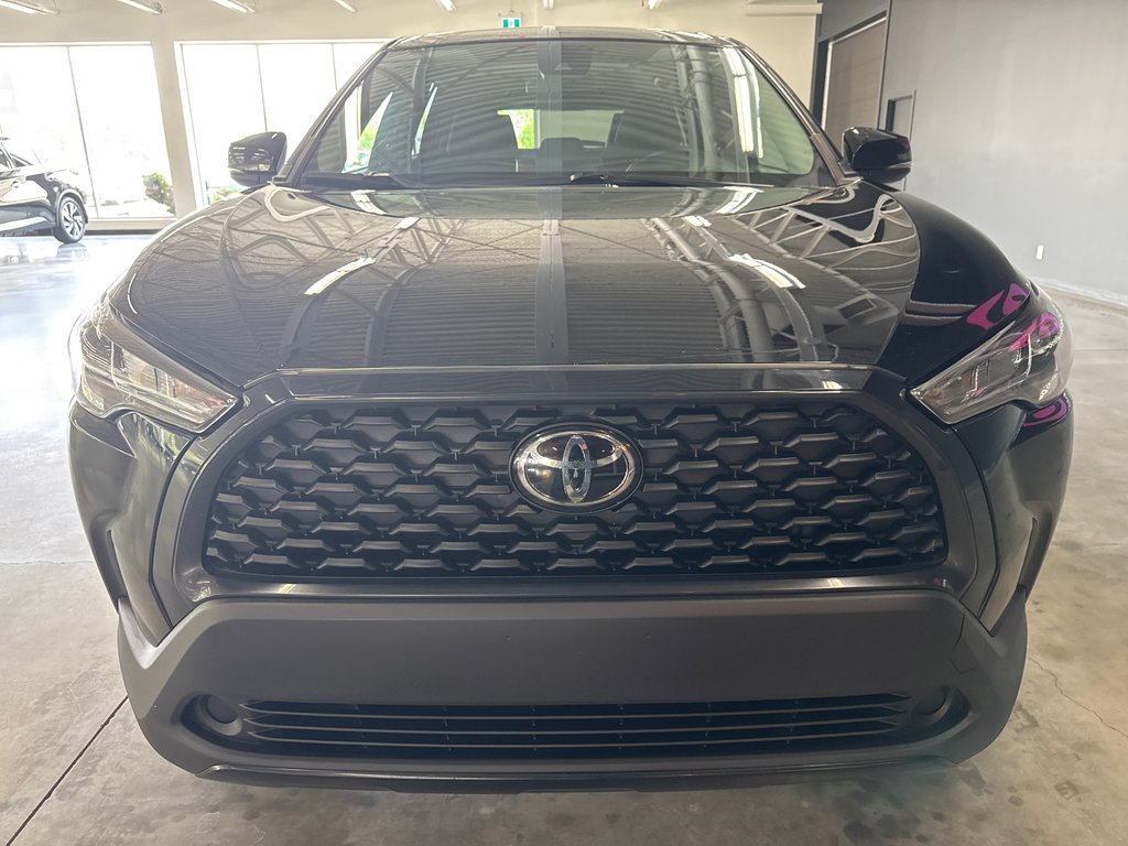 Toyota COROLLA CROSS LE 2022 à Saint-Jean-Sur-Richelieu, Québec - 3 - w1024h768px