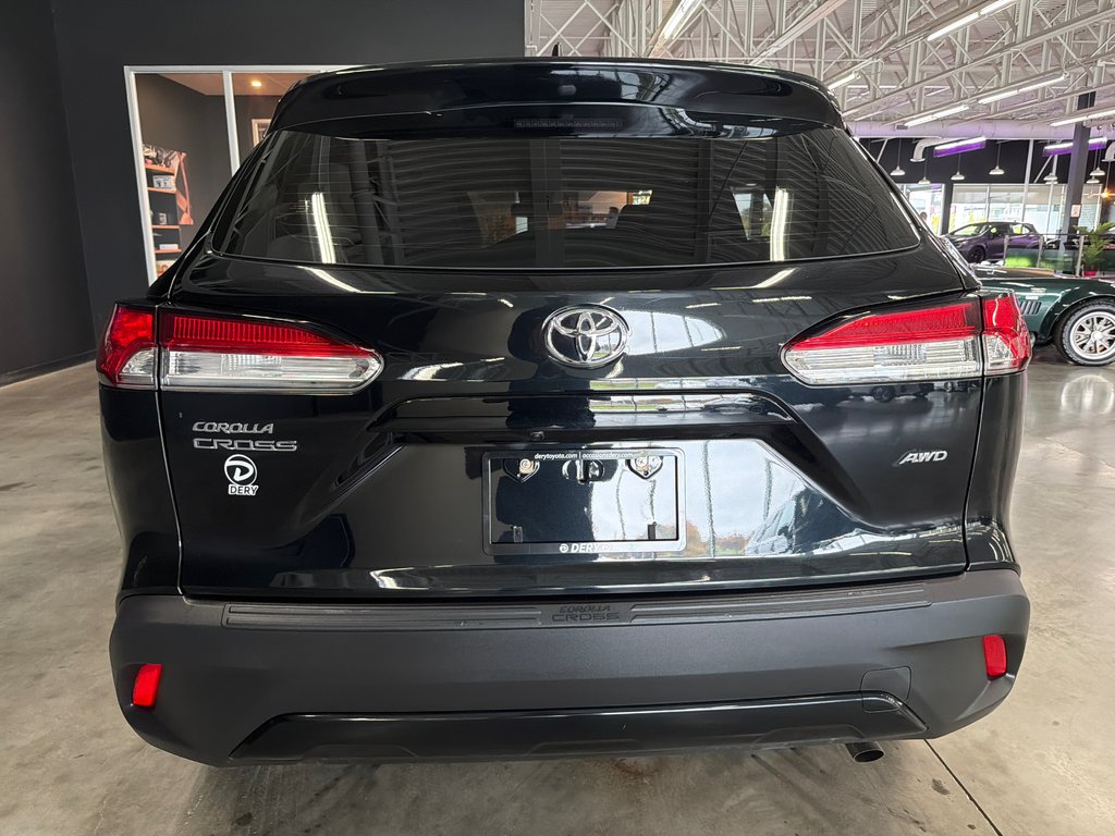 2022 Toyota Corolla Cross L in Saint-Jean-Sur-Richelieu, Quebec - 5 - w1024h768px