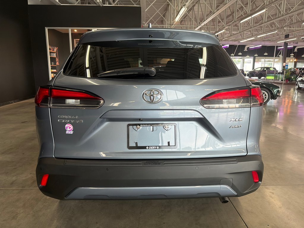 Toyota Corolla Cross XLE 2023 à Saint-Jean-Sur-Richelieu, Québec - 7 - w1024h768px