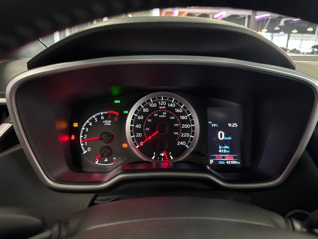 2019 Toyota Corolla Hatchback SE GROUPE AMÉLIORÉ in Saint-Jean-Sur-Richelieu, Quebec - 13 - w1024h768px