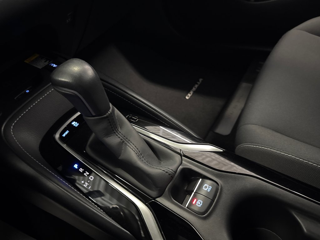 2019 Toyota Corolla Hatchback SE GROUPE AMÉLIORÉ in Saint-Jean-Sur-Richelieu, Quebec - 16 - w1024h768px