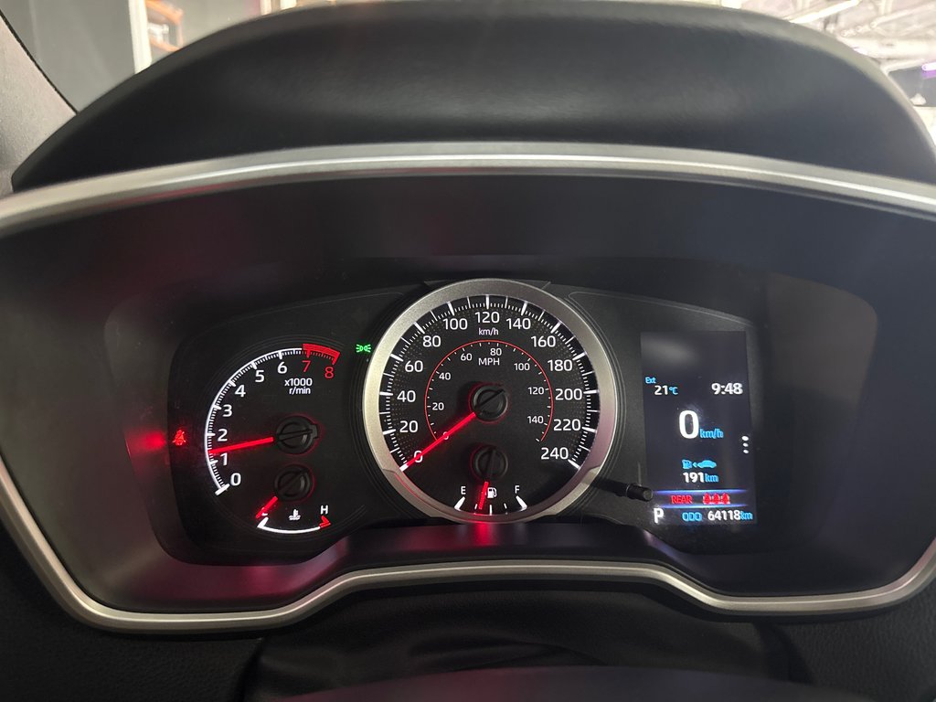 2020 Toyota Corolla Hatchback BASE in Saint-Jean-Sur-Richelieu, Quebec - 12 - w1024h768px