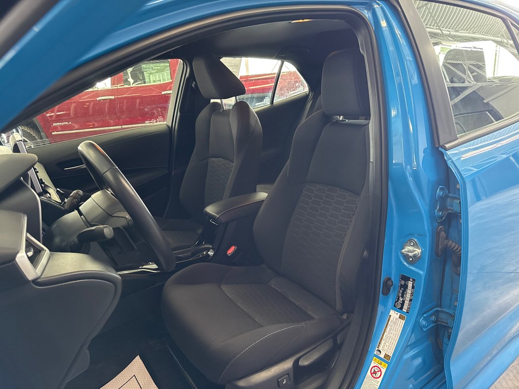 Toyota Corolla Hatchback SE 2020 à Saint-Jean-Sur-Richelieu, Québec - 9 - w1024h768px