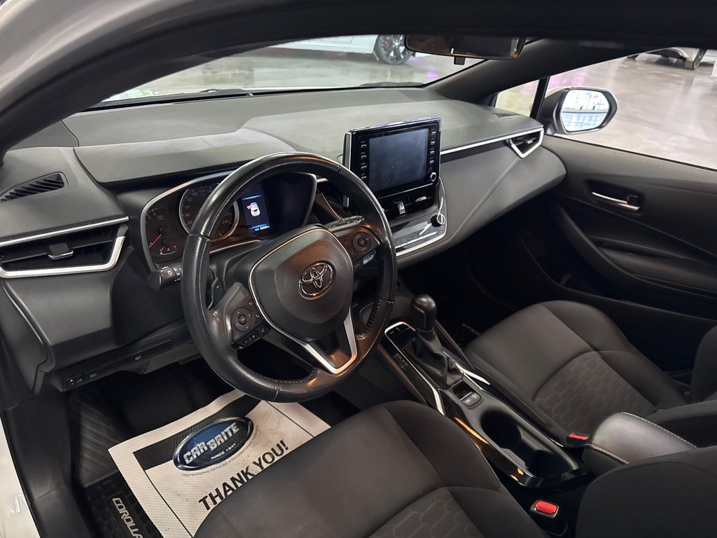 Toyota Corolla Hatchback SE 2021 à Saint-Jean-Sur-Richelieu, Québec - 10 - w1024h768px