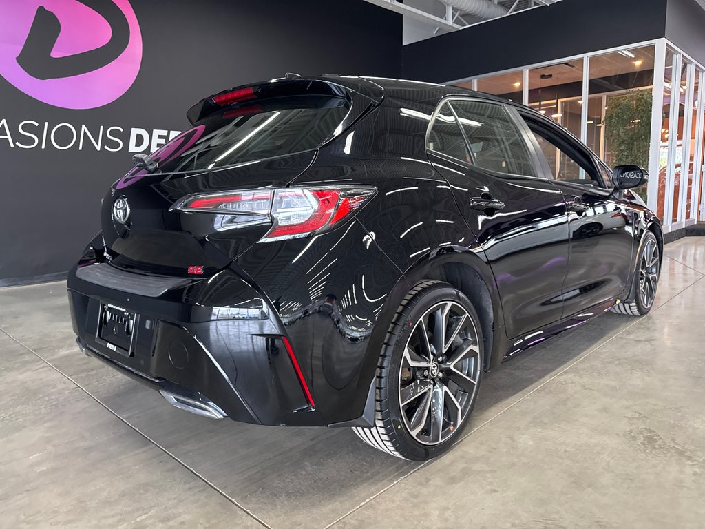 2021 Toyota Corolla Hatchback SE in Saint-Jean-Sur-Richelieu, Quebec - 4 - w1024h768px