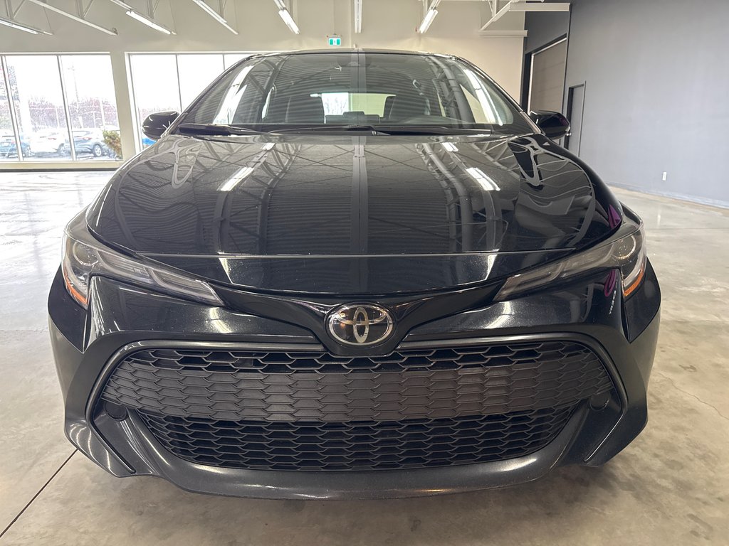 2021 Toyota Corolla Hatchback SE in Saint-Jean-Sur-Richelieu, Quebec - 3 - w1024h768px