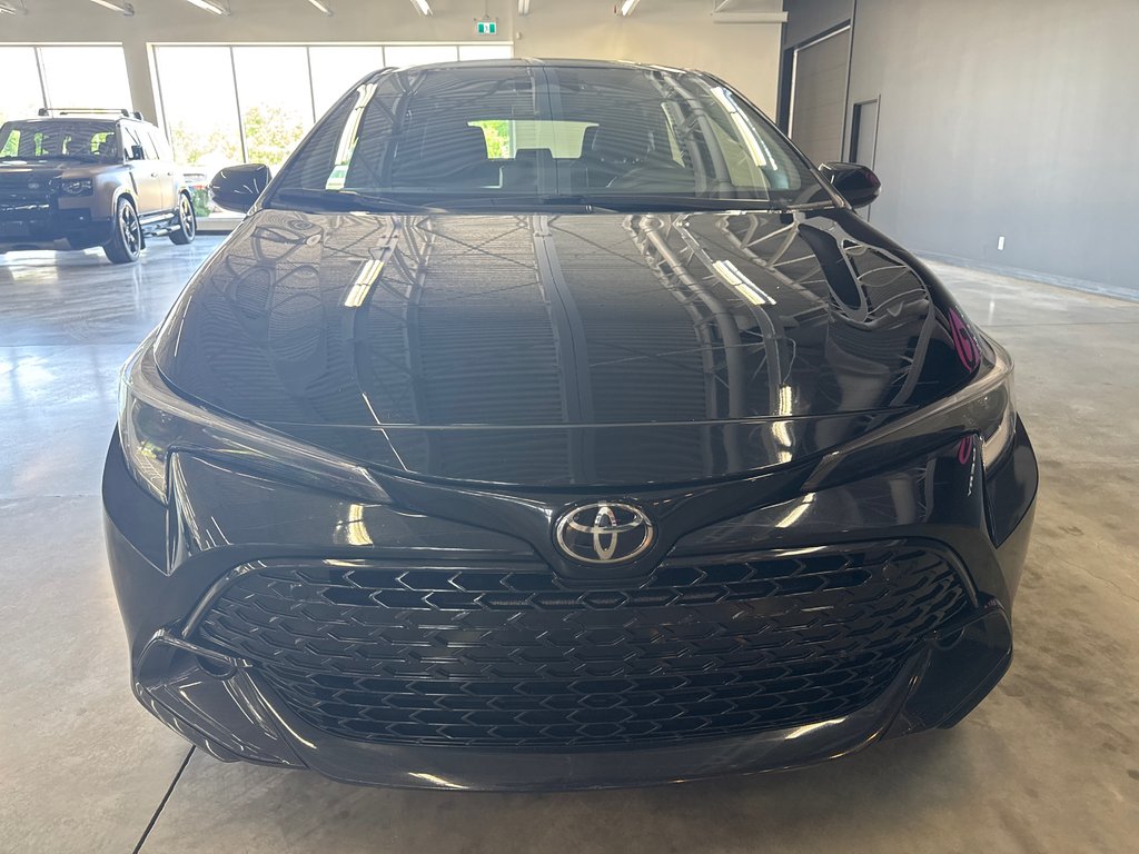 Toyota Corolla Hatchback SE 2023 à Saint-Jean-Sur-Richelieu, Québec - 3 - w1024h768px