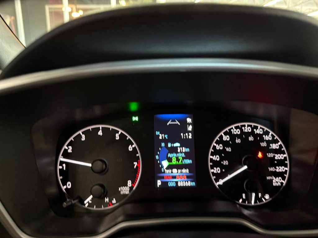 2023 Toyota Corolla Hatchback SE in Saint-Jean-Sur-Richelieu, Quebec - 15 - w1024h768px